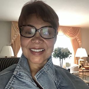 Meet your Posher, Sherry